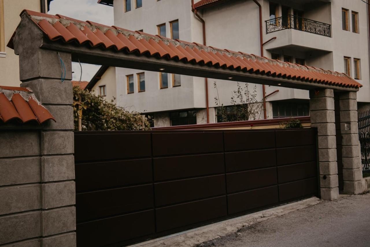 Aparthotel Saray&App SJJ Exterior foto